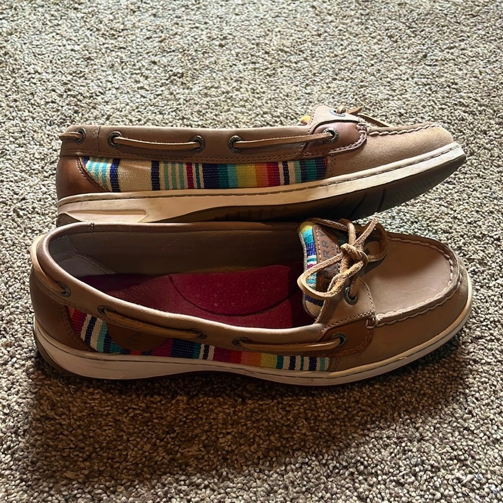 Sperry boat shoe with vertical color stripes